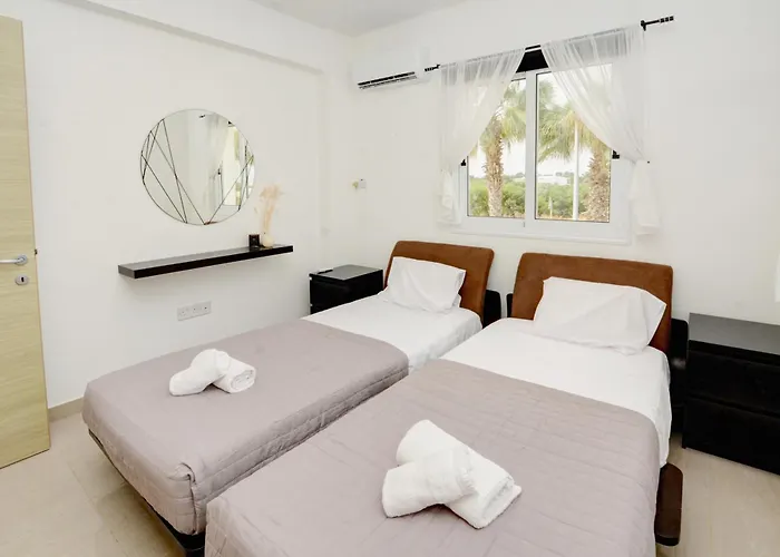 Thetida ヴィラ アヤナパ